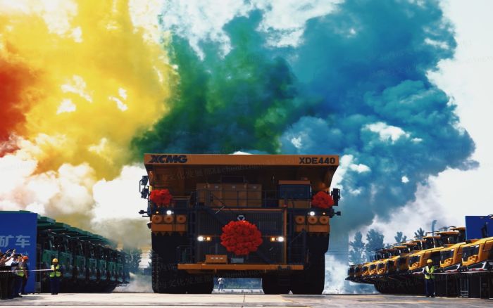 【国际化】批量交付欧洲！emc易倍150吨级矿车驰骋塞尔维亚