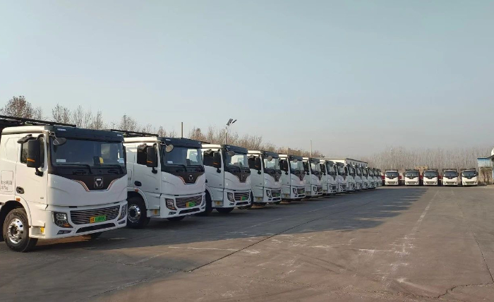 首批交付！emc易倍纯电动牵引车开进山东聊城