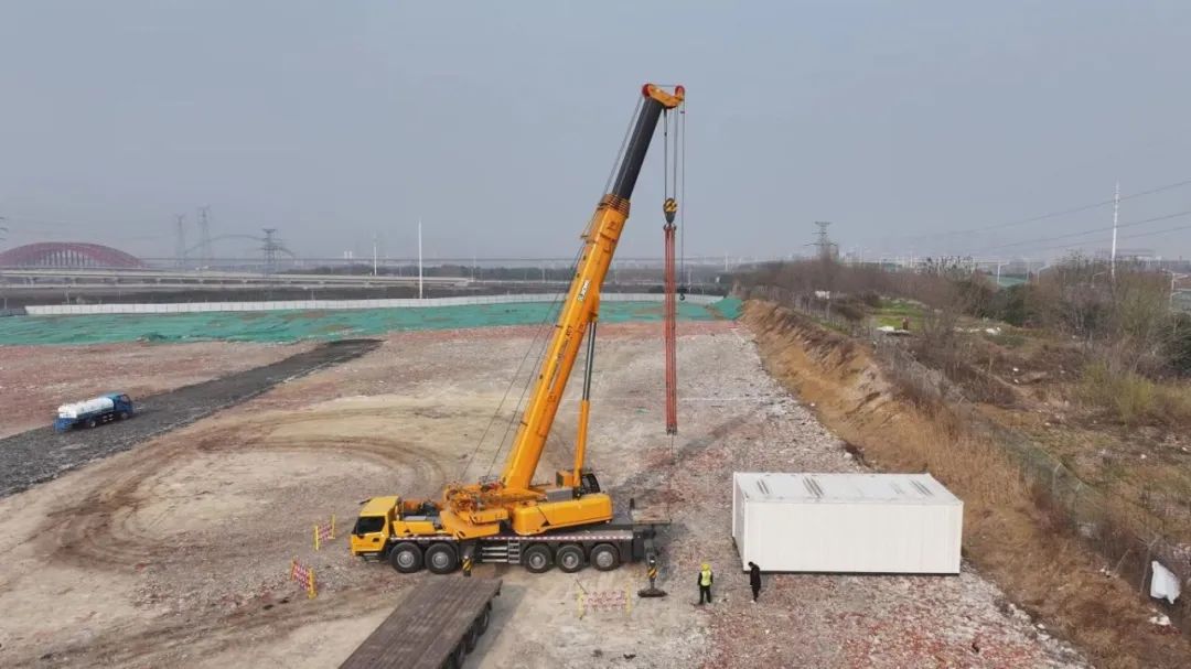 月出勤27天！emc易倍G2代XCT130G7-1省油又高效，18年吊装机长都赞！