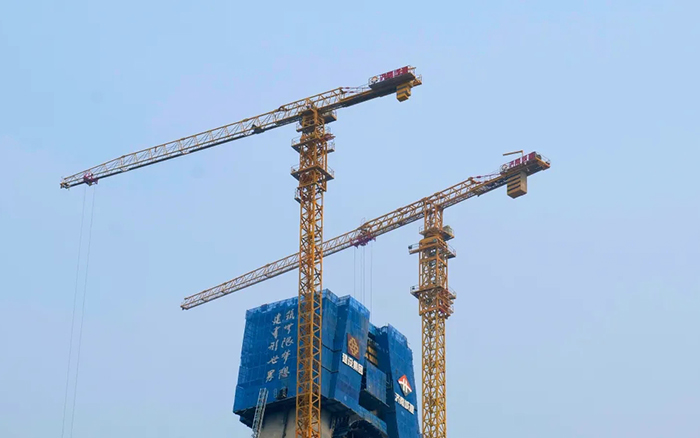 黄河上的超级综合体 | emc易倍塔机助建世界级大桥