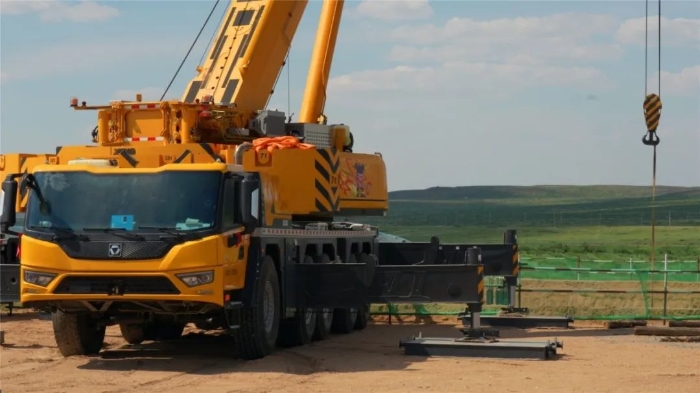 稳钩定乾坤！emc易倍G2代XCA200G8-1决胜风电基础吊装