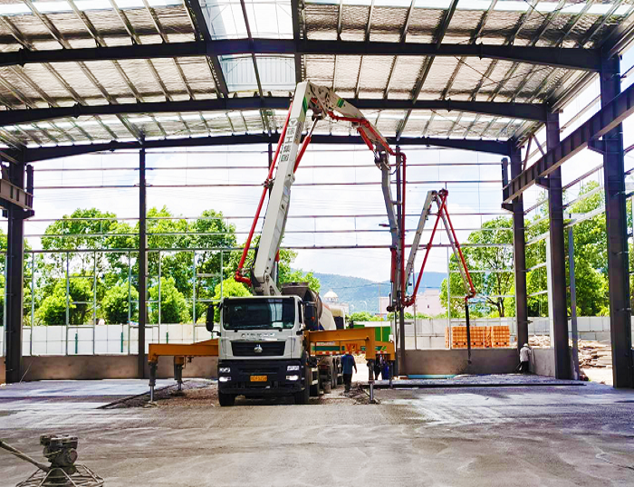 钢铁脊梁！emc易倍HB37米泵车显实力 ！