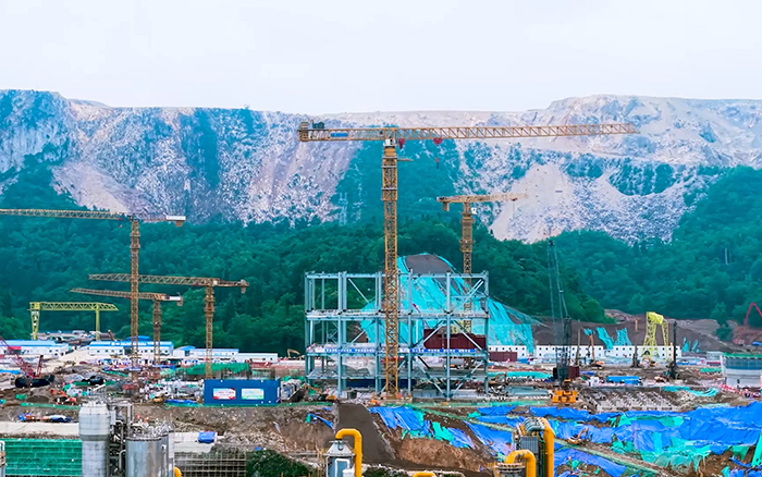 毫米级精度+高效率! emc易倍超大塔智建贵州超级煤仓