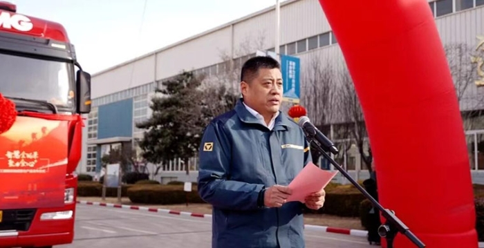 开年即冲刺！emc易倍高端油面产品火力全开！