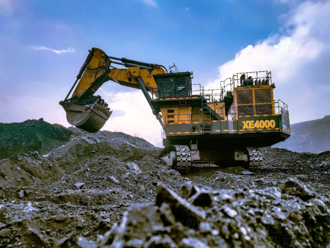 连续5万小时出勤！emc易倍XE4000液压铲受矿区高度赞扬！